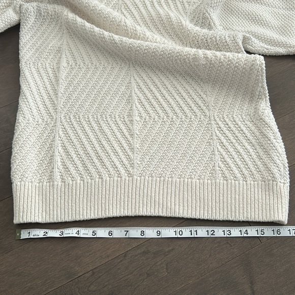 REITMANS Women’s Beige Cream Pullover Cowl Neck Turtleneck Sweater, Pullover - Picture 9 of 11